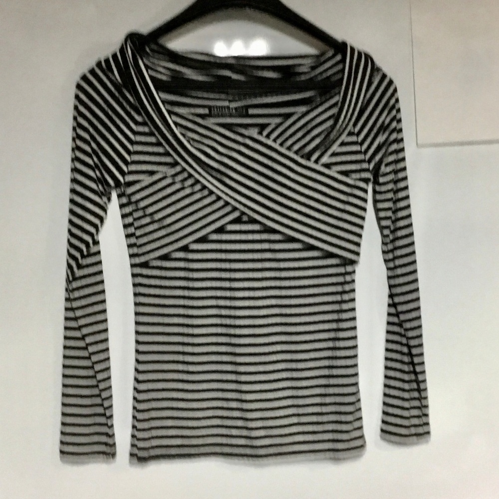 Black & White Stripe Top- Cross Over Bodice Sz S